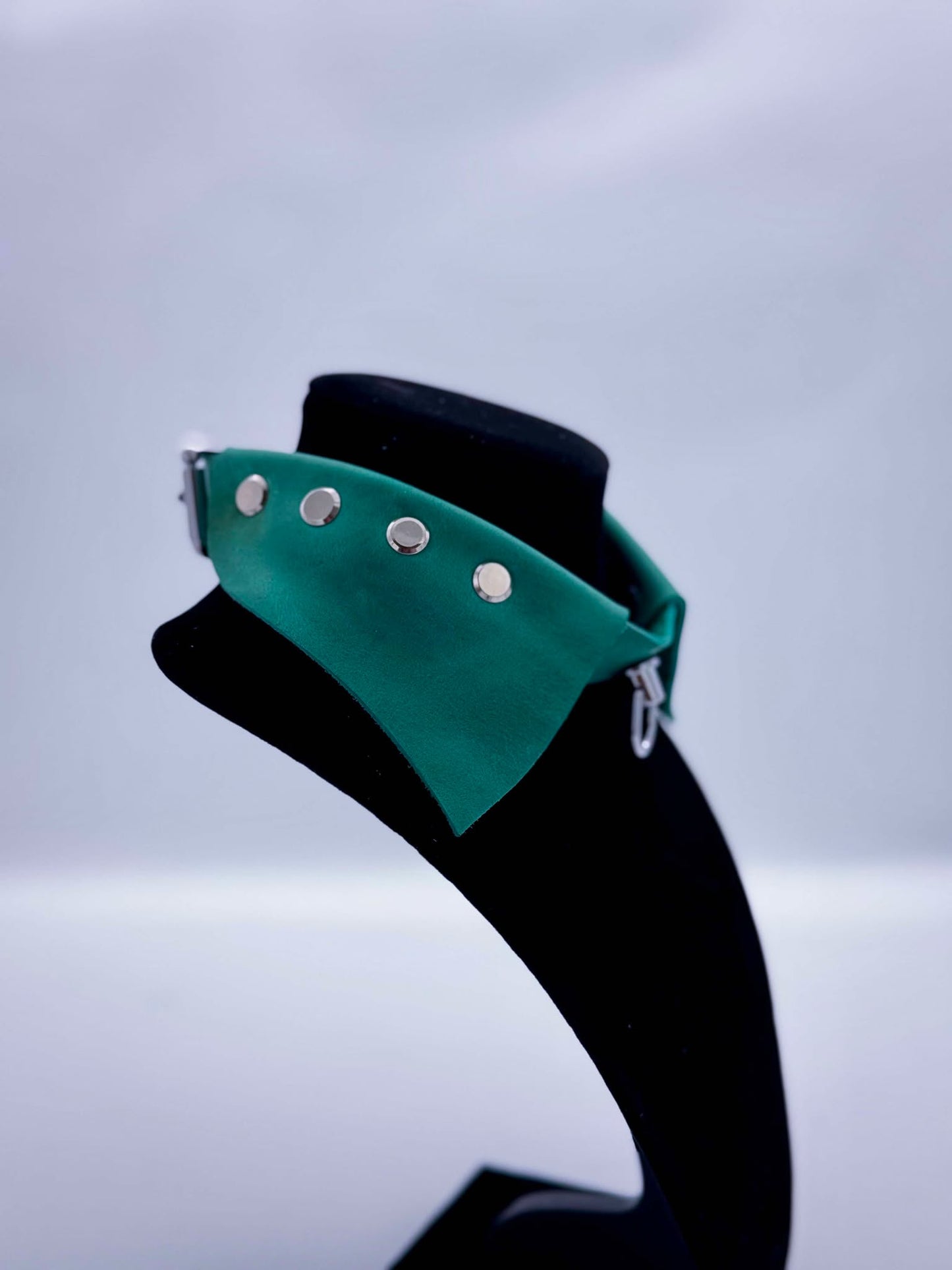 Handmade Leather Dress Shirt Collar – Unique Statement Accessory