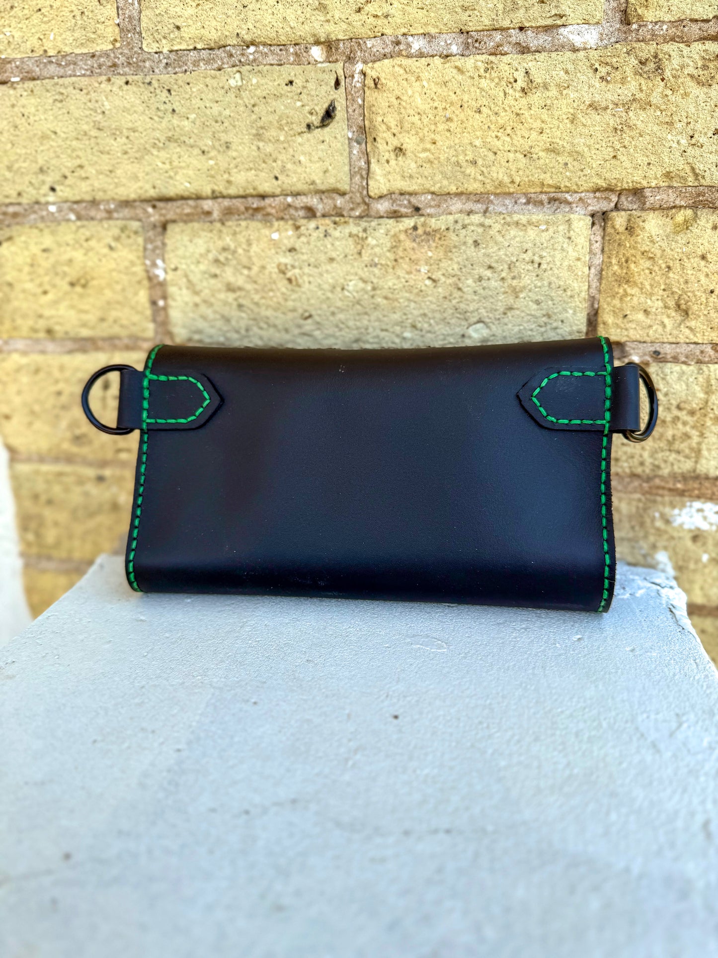 Folding Leather Sachet Wallet – Handmade | Heavyweight Full-Grain Leather | Hand-Stitched | Phone Pocket + Card Slots + Zippered Compartment